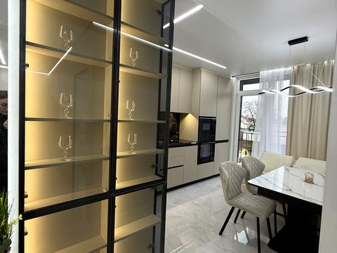 квартира по адресу Юліана Пелеша ул., 3