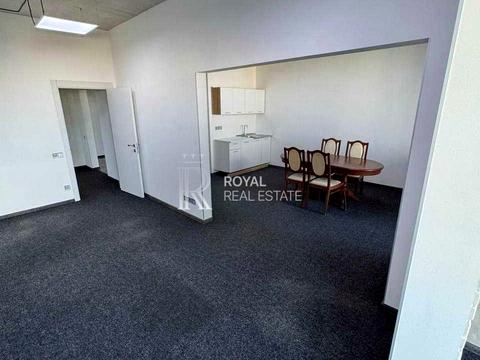 комерційна за адресою Садова вул., 26