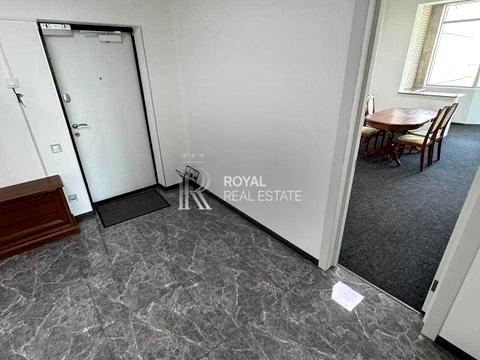 комерційна за адресою Садова вул., 26