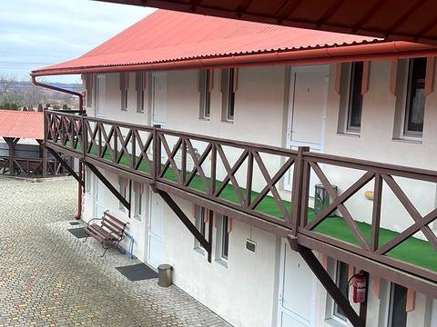 коммерческая по адресу Гагаріна, 1