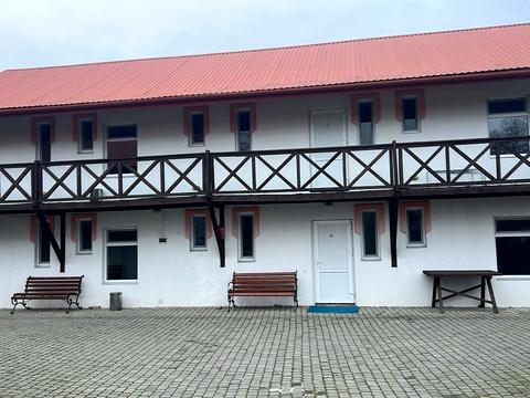 коммерческая по адресу Гагаріна, 1