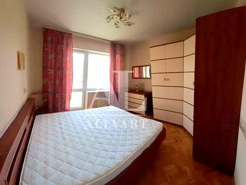 квартира по адресу Ревуцкого ул., 13