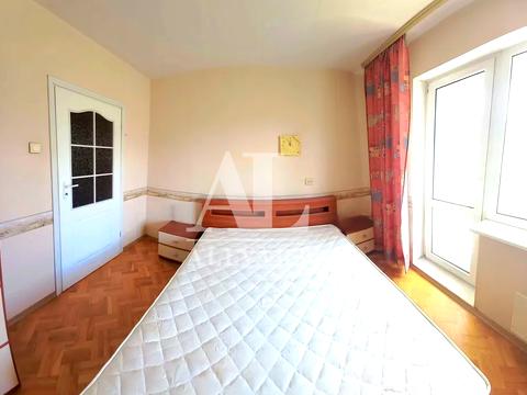 квартира по адресу Ревуцкого ул., 13