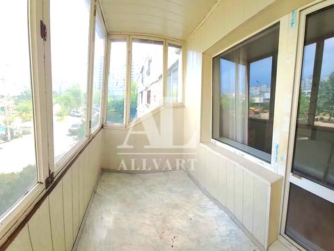 квартира по адресу Ревуцкого ул., 13