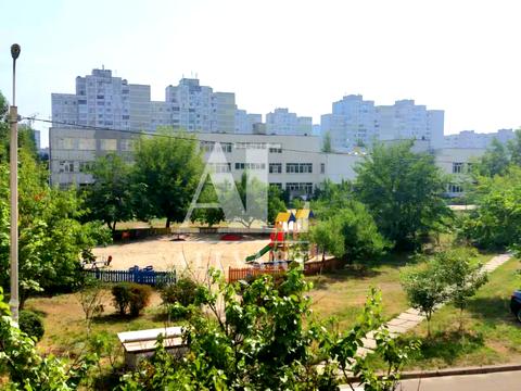 квартира по адресу Ревуцкого ул., 13