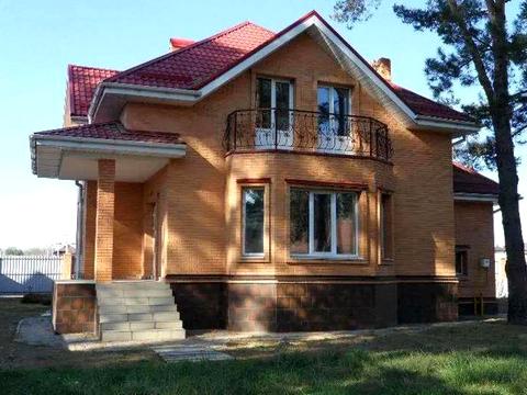 будинок за адресою Василя Симоненка вул.