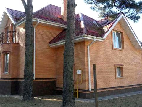 будинок за адресою Василя Симоненка вул.