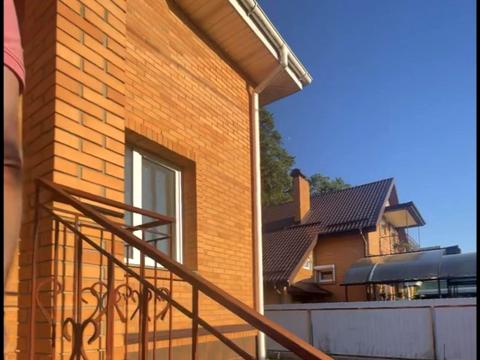 будинок за адресою Василя Симоненка вул.