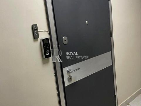 комерційна за адресою Київ, Євгена Коновальця вул. (Щорса), 36-Е