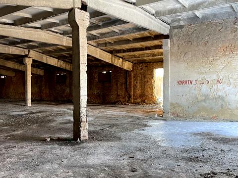 комерційна за адресою Князя Острозького, 38