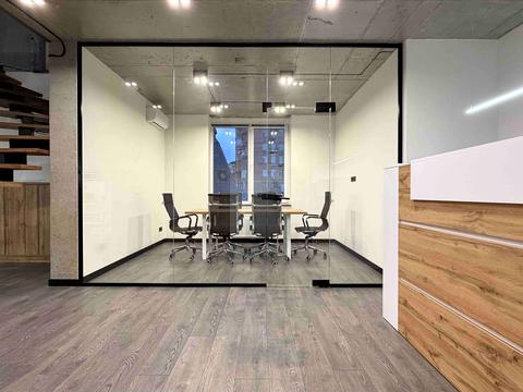 комерційна за адресою Дмитрівська вул., 60/19