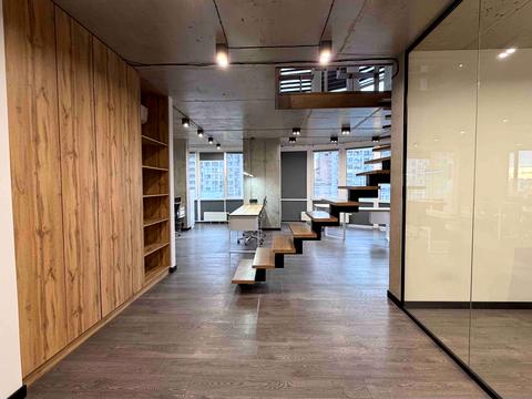 комерційна за адресою Дмитрівська вул., 60/19