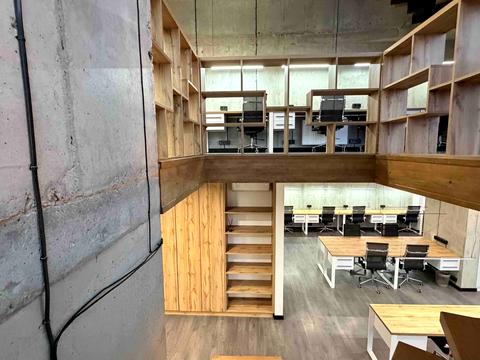 комерційна за адресою Дмитрівська вул., 60/19