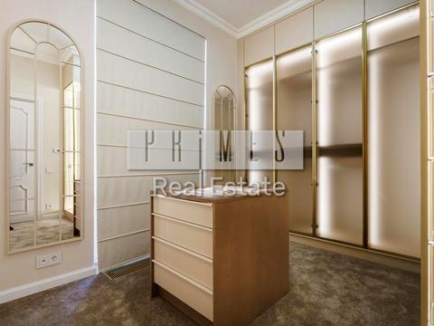 будинок за адресою Павла Загребельного вул. (Миколи Раєвського)