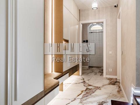 будинок за адресою Павла Загребельного вул. (Миколи Раєвського)