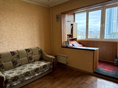 квартира за адресою Героїв полку "Азов" вул. (Маршала Малиновського), 15/3