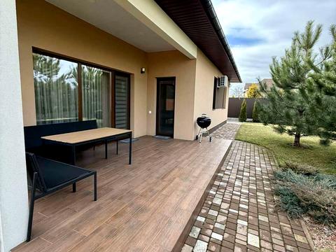 будинок за адресою Незламна вулиця