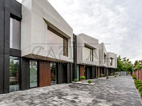 дом по адресу вул. Ярослава Мудрого