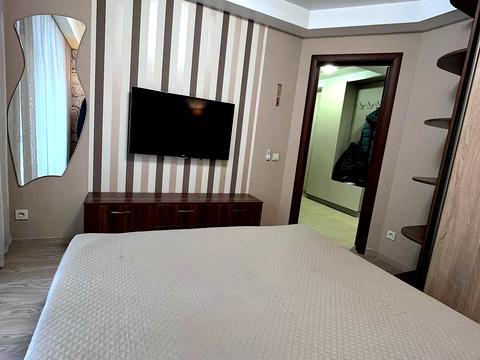 квартира за адресою Ореста Левицького вул. (Академіка Курчатова), 22