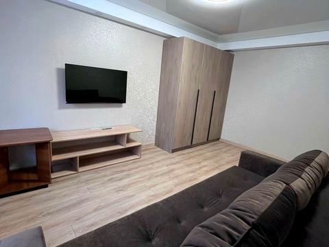 квартира за адресою Ореста Левицького вул. (Академіка Курчатова), 22