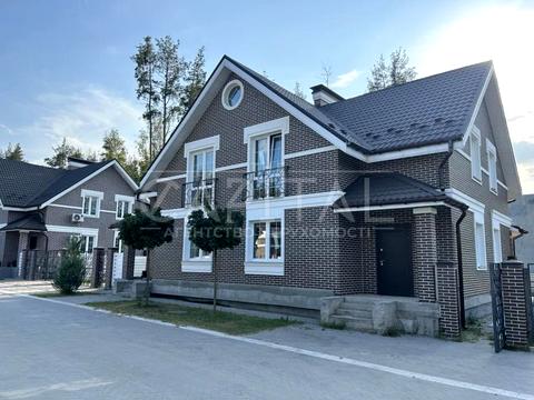 дом по адресу вул. Михайла Чалого