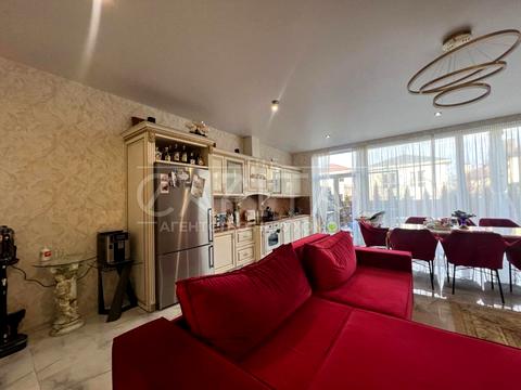 будинок за адресою вул. Паркова