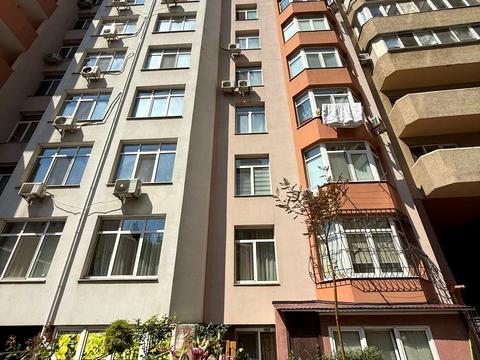 комерційна за адресою Дюківська вул., 6