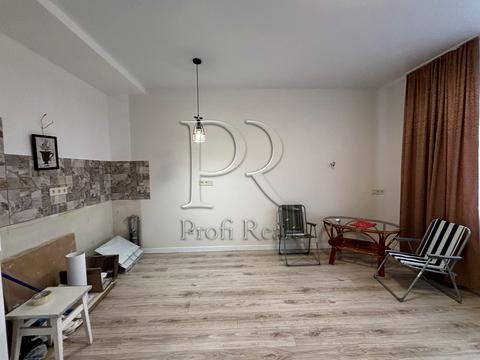 квартира за адресою Героїв Небесної Сотні просп., 16/8