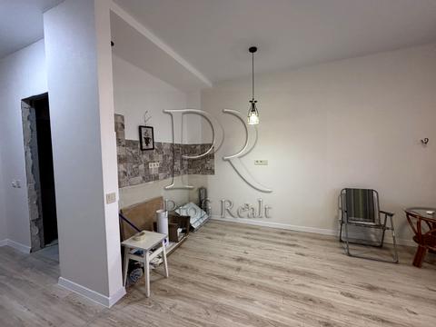 квартира за адресою Героїв Небесної Сотні просп., 16/8