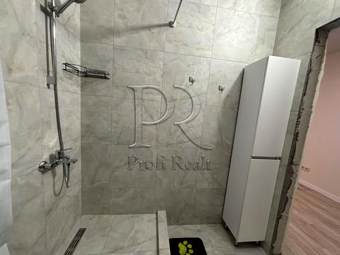 квартира за адресою Героїв Небесної Сотні просп., 16/8