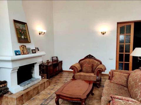 будинок за адресою Соборна вул. (Петропавлівська)