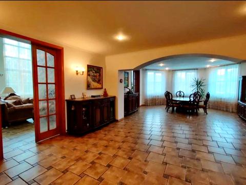 будинок за адресою Соборна вул. (Петропавлівська)