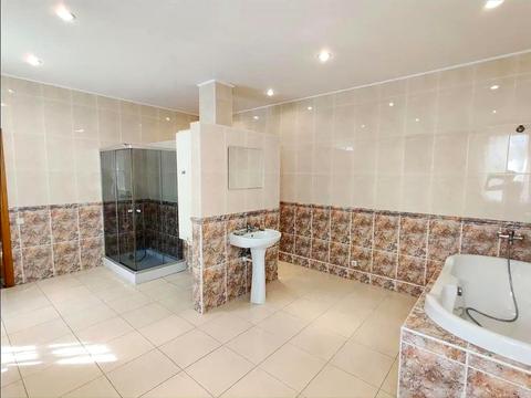 будинок за адресою Соборна вул. (Петропавлівська)