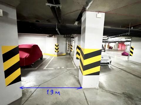 паркомісце за адресою Василя Тютюнника вул. (Анрі Барбюса), 51/1А