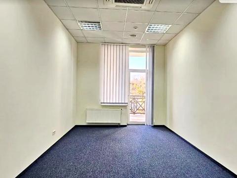 комерційна за адресою Київ, Миколи Міхновського бульв. (Дружби народів), 19