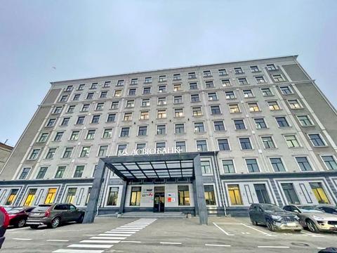 комерційна за адресою Київ, Миколи Міхновського бульв. (Дружби народів), 19