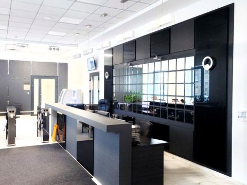 комерційна за адресою Київ, Миколи Міхновського бульв. (Дружби народів), 19