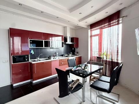 квартира за адресою Пантелеймонівська вул., 88/1