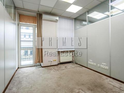 комерційна за адресою Київ, Музейний пров., 2