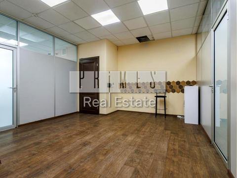 комерційна за адресою Київ, Музейний пров., 2