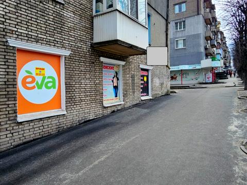 комерційна за адресою Свободи просп., 81