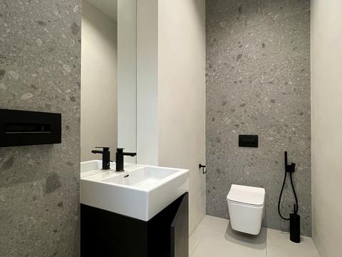 коммерческая по адресу Михаила Максимовича ул. (Трутенко Онуфрия), 28-Е