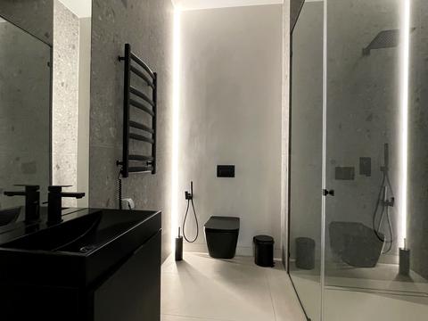 комерційна за адресою Михайла Максимовича вул. (Онуфрія Трутенка), 28-Е