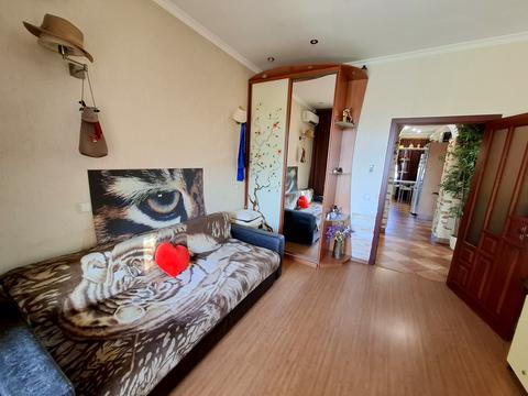 квартира за адресою Миколи Міхновського бульв. (Дружби народів), 11