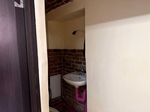 комерційна за адресою Кортумівка вул., 6