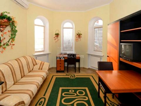 будинок за адресою Каштанова вул.