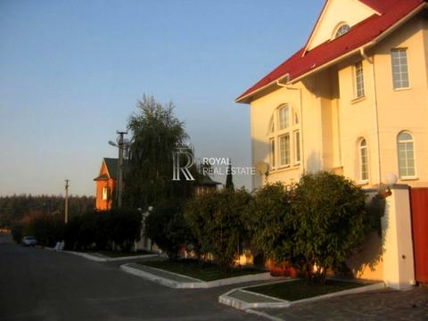 будинок за адресою Каштанова вул.