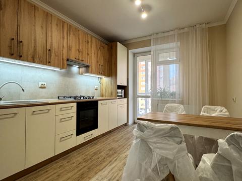 квартира за адресою Кирила Студинського вул., 10