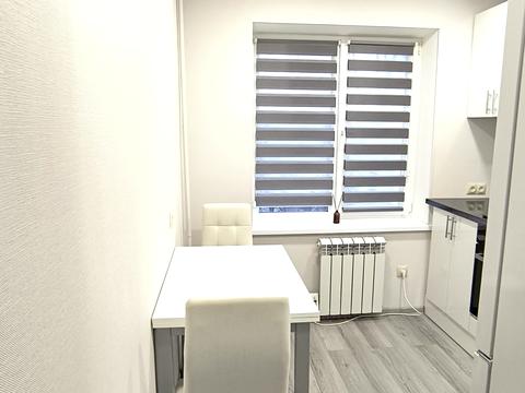 квартира за адресою Леоніда Каденюка вул. (Пацаєва), 12 к1