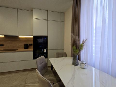 квартира по адресу Олександра Олеся ул., 5-А